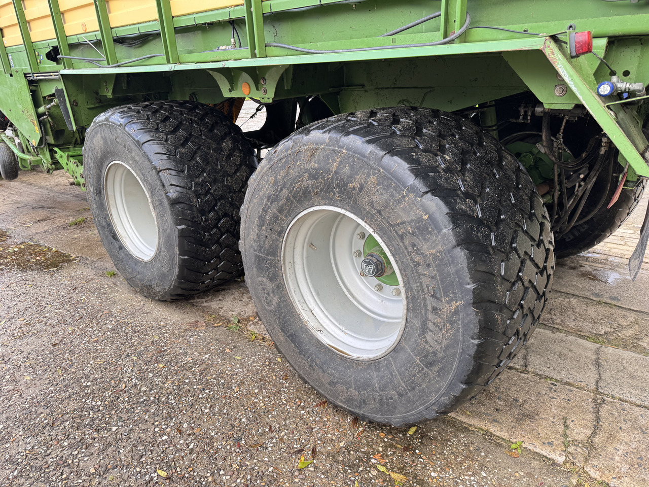 Самозагружающийся прицеп KRONE MX 350 GL: фото 13 Самозагружающийся прицеп KRONE MX 350 GL: фото 13