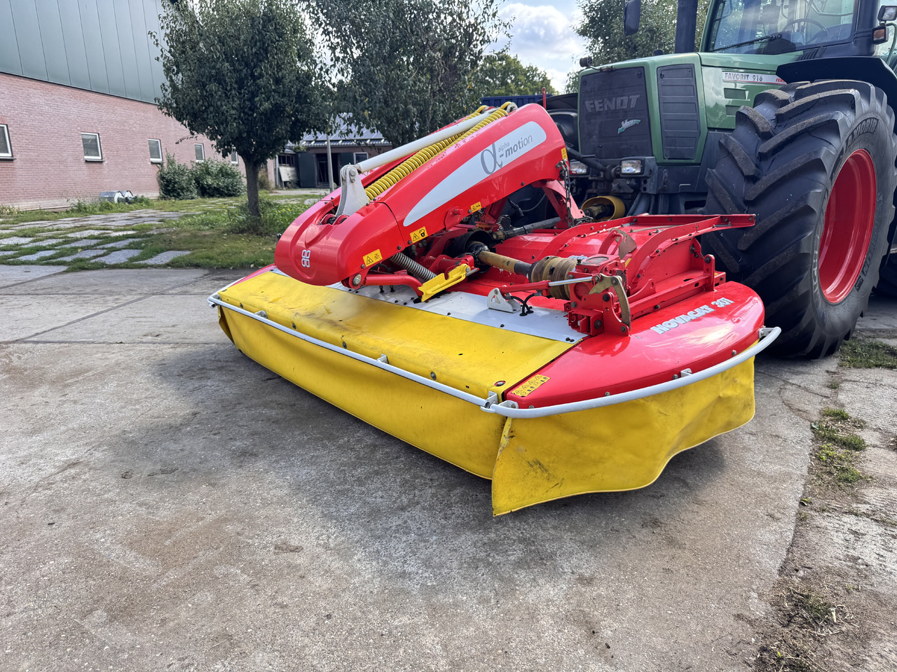 PÖTTINGER Novacat 301 ED Alpha-Motion - Косилка: фото 1 PÖTTINGER Novacat 301 ED Alpha-Motion - Косилка: фото 1