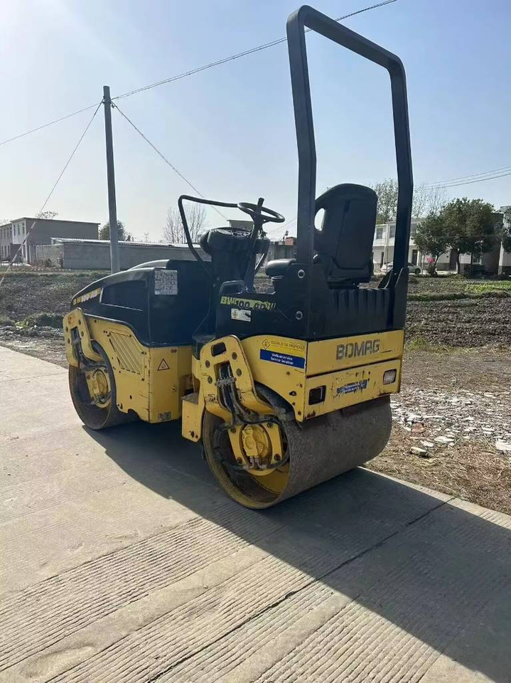 Bomag BW 100 AD - Дорожный каток: фото 3 Bomag BW 100 AD - Дорожный каток: фото 3