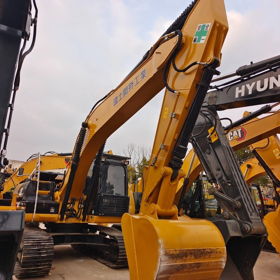 CAT 320 D - Гусеничный экскаватор: фото 2 CAT 320 D - Гусеничный экскаватор: фото 2