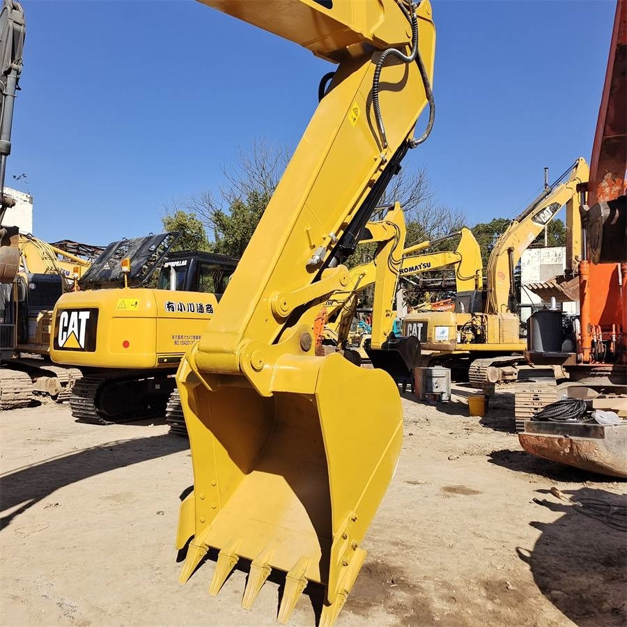 CAT 320 D - Гусеничный экскаватор: фото 3 CAT 320 D - Гусеничный экскаватор: фото 3