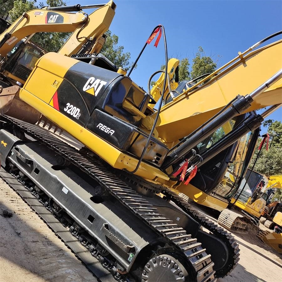 CAT 320D2 - Гусеничный экскаватор: фото 4 CAT 320D2 - Гусеничный экскаватор: фото 4