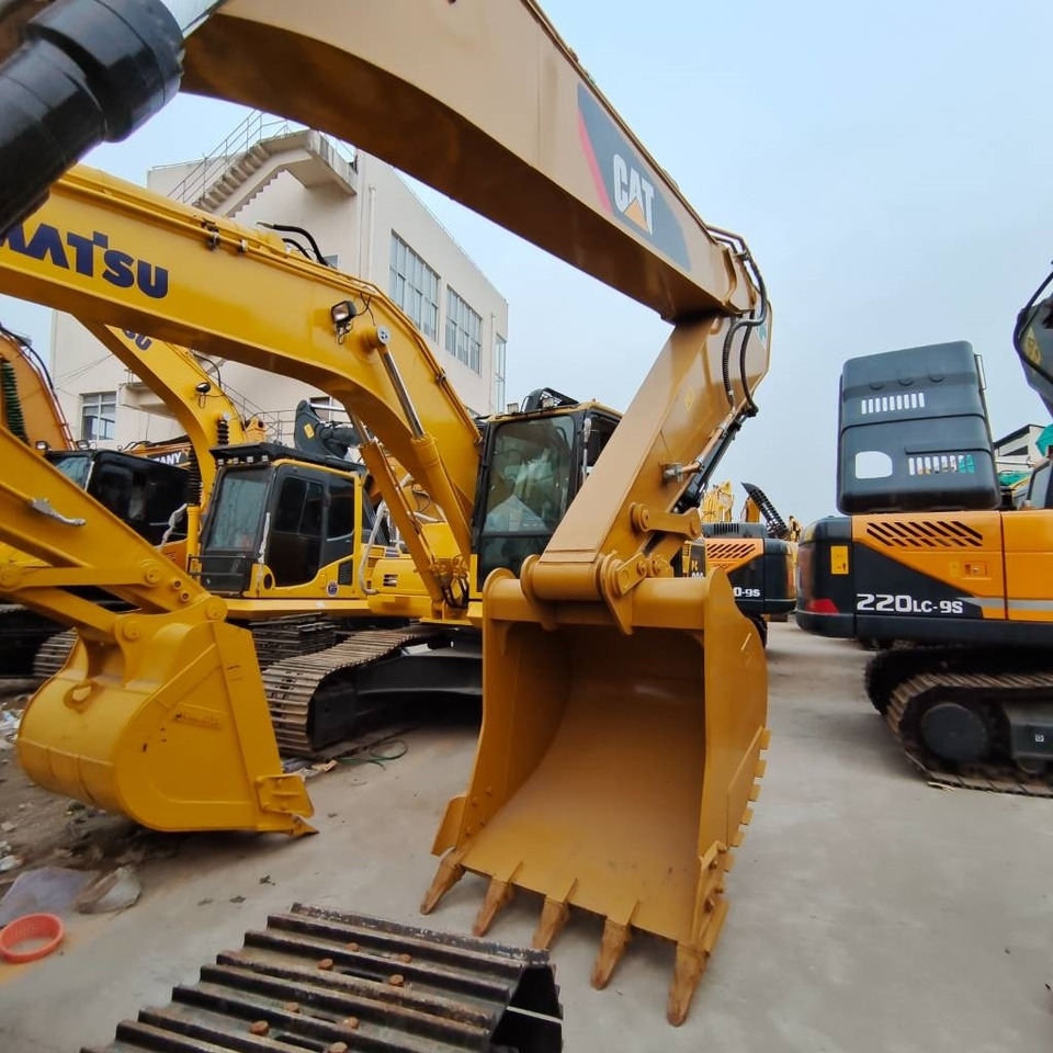 Гусеничный экскаватор CAT 330 D: фото 8 Гусеничный экскаватор CAT 330 D: фото 8