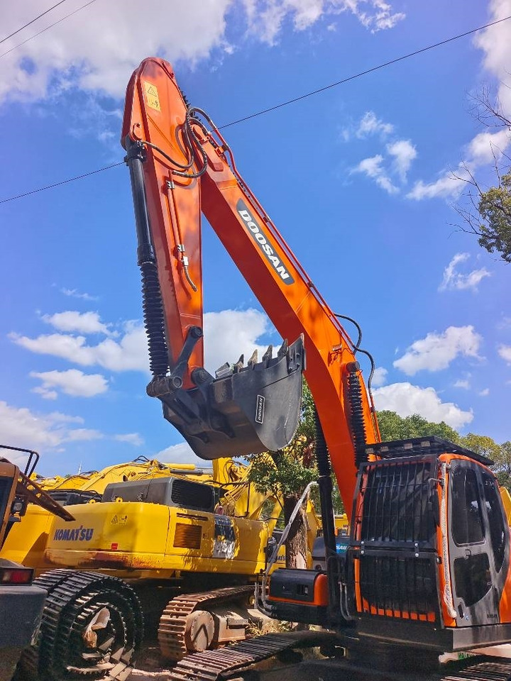 Doosan DX 225LC-9C - Гусеничный экскаватор: фото 4 Doosan DX 225LC-9C - Гусеничный экскаватор: фото 4