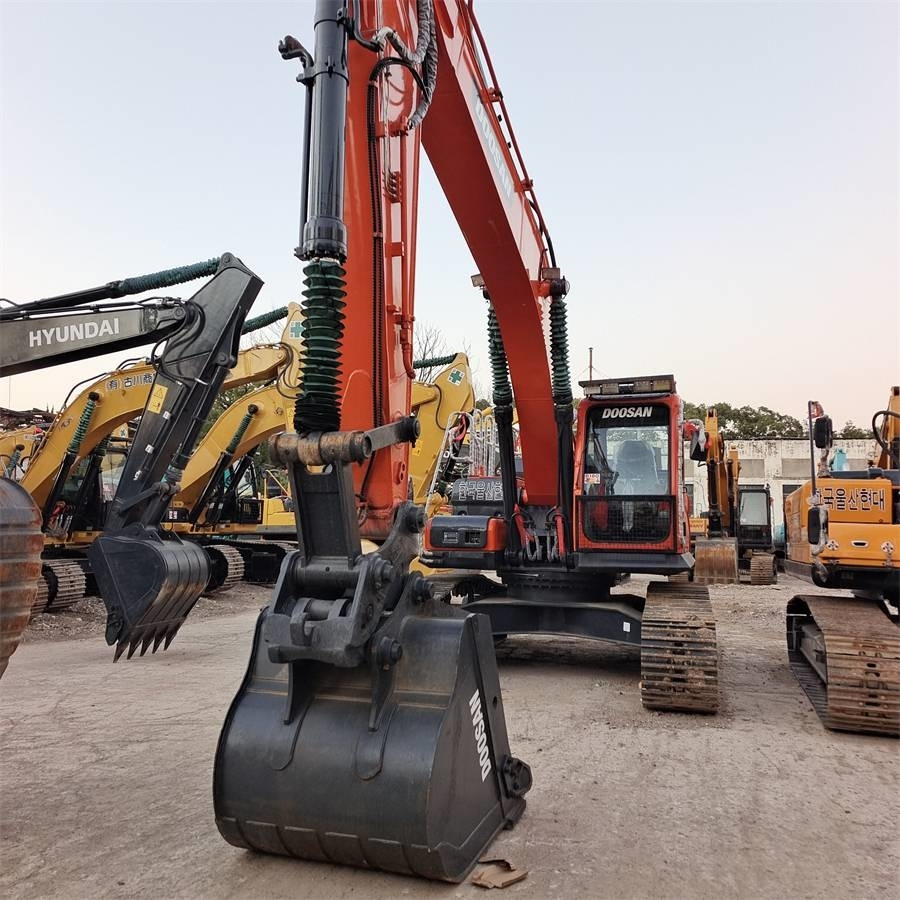 Doosan DX 300 - Гусеничный экскаватор: фото 5 Doosan DX 300 - Гусеничный экскаватор: фото 5