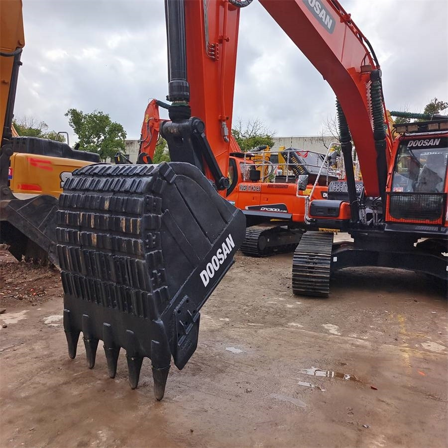 Doosan DX 300 - Гусеничный экскаватор: фото 4 Doosan DX 300 - Гусеничный экскаватор: фото 4