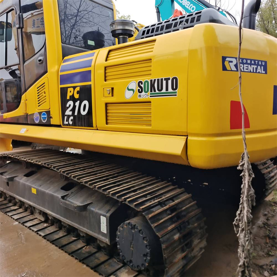 Komatsu PC 210 LC - Гусеничный экскаватор: фото 1 Komatsu PC 210 LC - Гусеничный экскаватор: фото 1