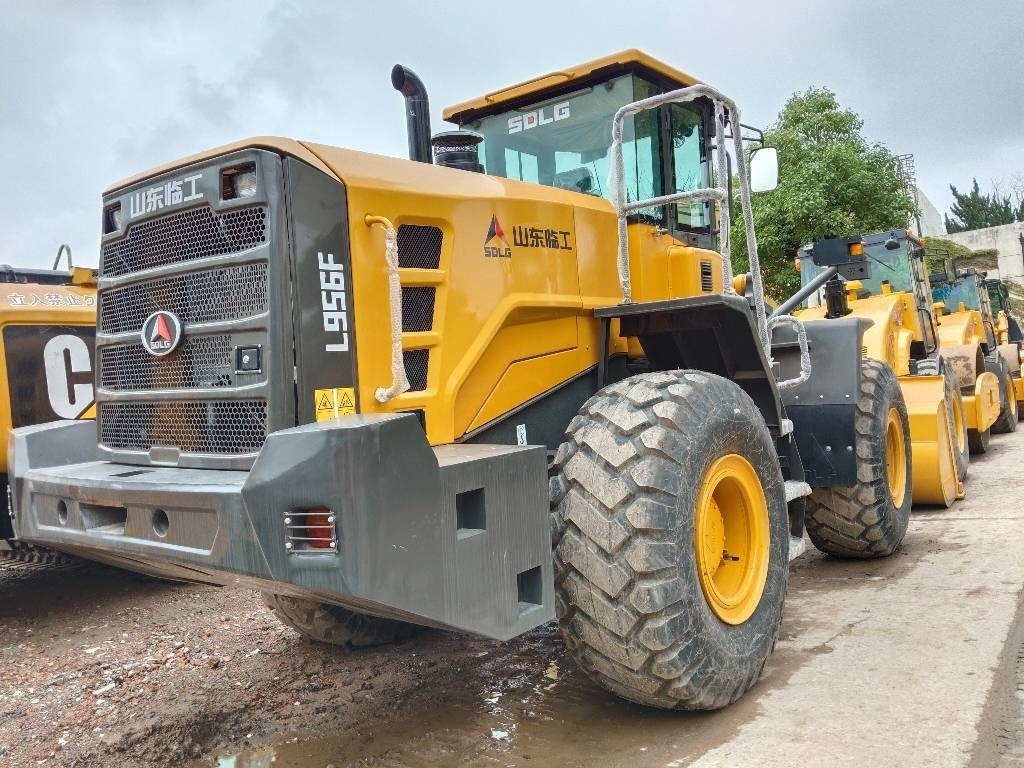 SDLG 956F - Гусеничный экскаватор: фото 2 SDLG 956F - Гусеничный экскаватор: фото 2