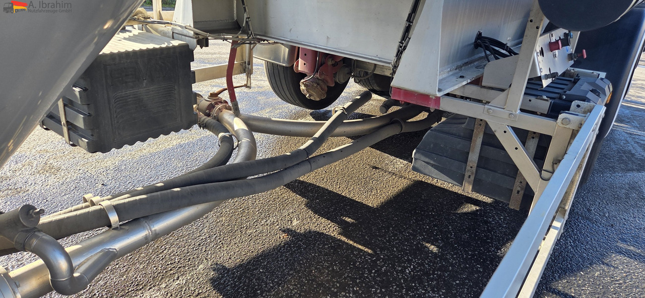 Полуприцеп цистерна для сыпучих грузов Feldbinder EUT 40.3 Liftachse, Scheibenbremse Topzustand | einsatzbereit: фото 15 Полуприцеп цистерна для сыпучих грузов Feldbinder EUT 40.3 Liftachse, Scheibenbremse Topzustand | einsatzbereit: фото 15