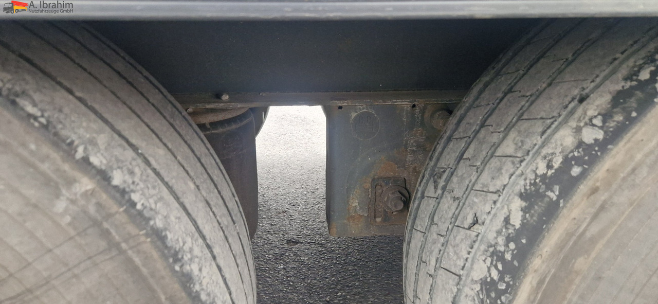 Krone SD Deutscher Auflieger, Pritsche Plane Edscha - Тентованный полуприцеп: фото 5 Krone SD Deutscher Auflieger, Pritsche Plane Edscha - Тентованный полуприцеп: фото 5