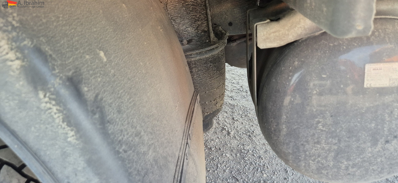 MAN TGL 8.160 4x2 Brotkoffer mit Kühlfach nicht fahrbereit ! nicht rollfähig - Малотоннажный рефрижератор: фото 4 MAN TGL 8.160 4x2 Brotkoffer mit Kühlfach nicht fahrbereit ! nicht rollfähig - Малотоннажный рефрижератор: фото 4