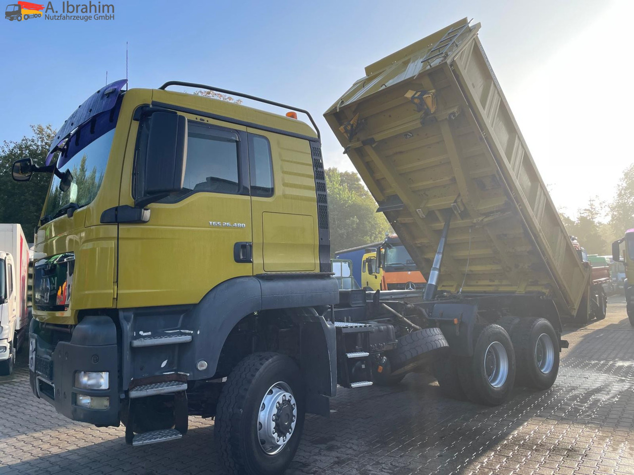 MAN TGS 26.480 Meiller 3 Seiten, Blatt Blatt, 6x6, Schalter ,3 Pedals - Самосвал: фото 1 MAN TGS 26.480 Meiller 3 Seiten, Blatt Blatt, 6x6, Schalter ,3 Pedals - Самосвал: фото 1