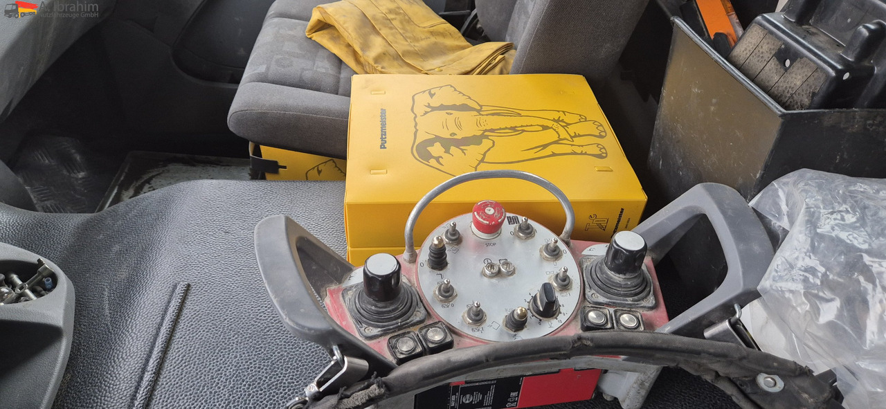 Автобетононасос-смеситель Mercedes-Benz 3241 PM 21-3   Liebherr 7 cbm PUMI Putzmeister Liebherr: фото 14