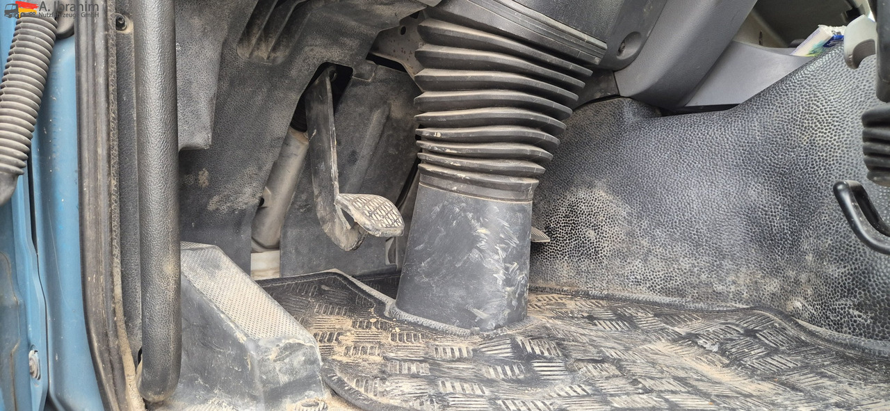 Mercedes-Benz 3241 PM 21-3 Liebherr 7 cbm PUMI Putzmeister Liebherr - Автобетононасос-смеситель: фото 4 Mercedes-Benz 3241 PM 21-3 Liebherr 7 cbm PUMI Putzmeister Liebherr - Автобетононасос-смеситель: фото 4