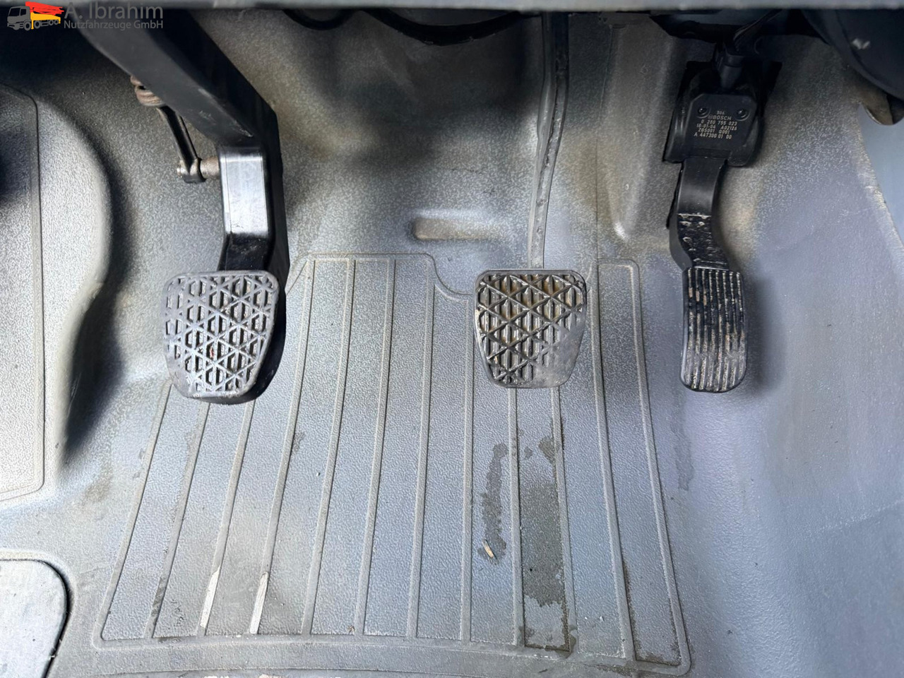 Mercedes-Benz Vito 116 CDI Standheizung | BF 3 | GST Anlage - Торговый грузовик: фото 4 Mercedes-Benz Vito 116 CDI Standheizung | BF 3 | GST Anlage - Торговый грузовик: фото 4