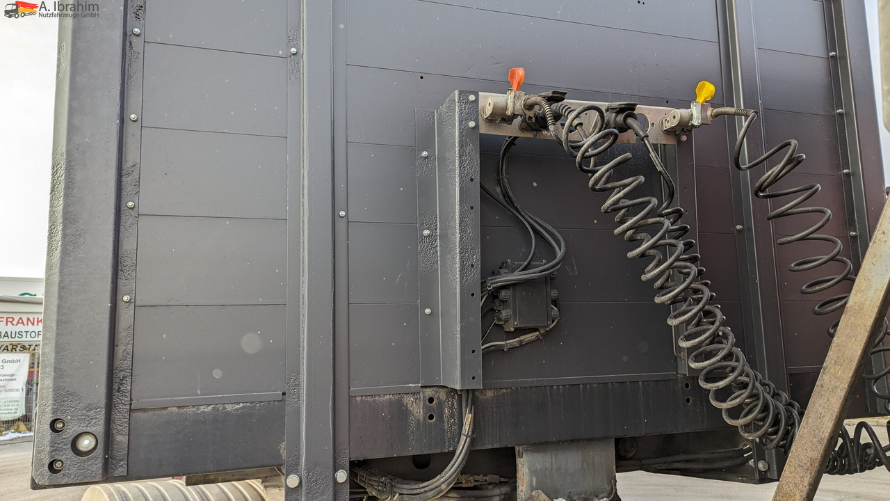 Meusburger MPS-3 Schräglader - Полуприцеп бортовой/ Платформа: фото 5 Meusburger MPS-3 Schräglader - Полуприцеп бортовой/ Платформа: фото 5