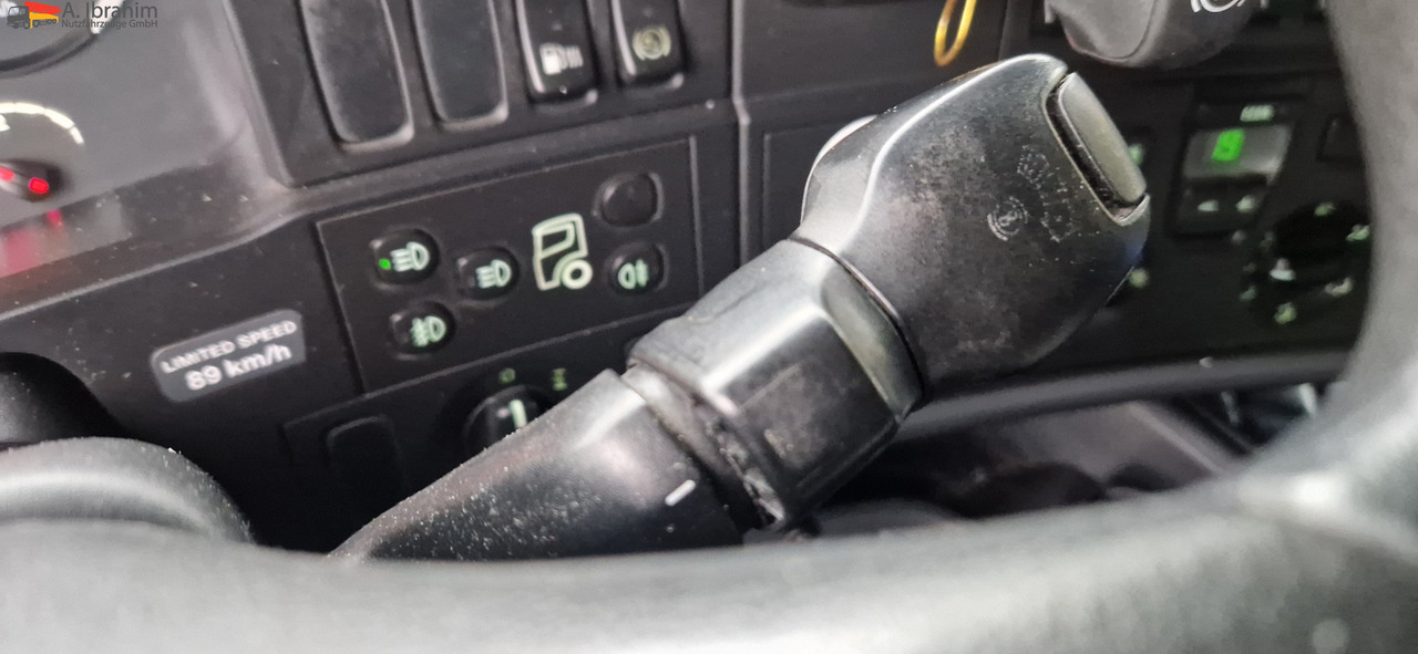 Scania R410 Retarder, Klima, Standklima Top Zustand!! - Тентованный грузовик: фото 2 Scania R410 Retarder, Klima, Standklima Top Zustand!! - Тентованный грузовик: фото 2