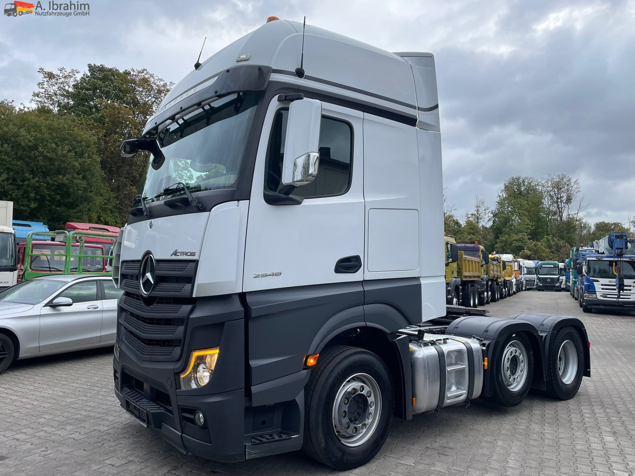 Mercedes-Benz ACTROS 2548 6x2 | Liftachse | 68t Zuggew.| Schwerlast-SZM - Тягач: фото 1 Mercedes-Benz ACTROS 2548 6x2 | Liftachse | 68t Zuggew.| Schwerlast-SZM - Тягач: фото 1