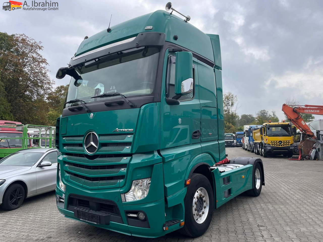 Mercedes-Benz Actros 1845 Kipphydraulik | Megaspace | Retarder | Kühlschrank | Klima - Тягач: фото 1 Mercedes-Benz Actros 1845 Kipphydraulik | Megaspace | Retarder | Kühlschrank | Klima - Тягач: фото 1