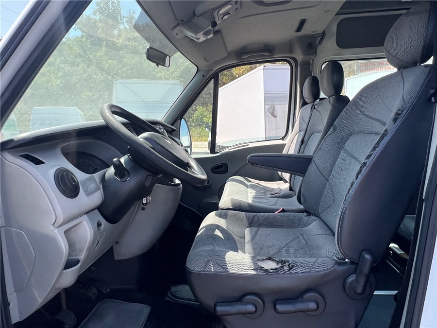 Микроавтобус, Пассажирский фургон Renault MASTER / 16lugares: фото 11 Микроавтобус, Пассажирский фургон Renault MASTER / 16lugares: фото 11