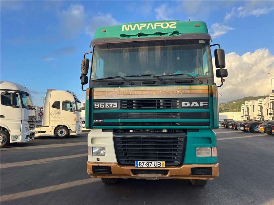 DAF XF95/480 Manual gear - Тягач: фото 2 DAF XF95/480 Manual gear - Тягач: фото 2
