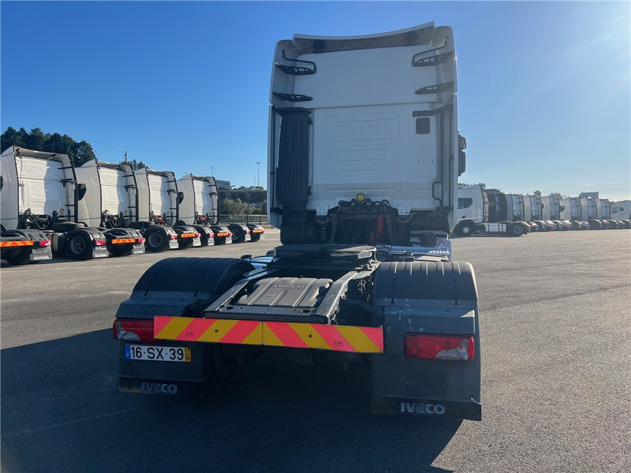 Iveco XP 460 - Тягач: фото 5 Iveco XP 460 - Тягач: фото 5