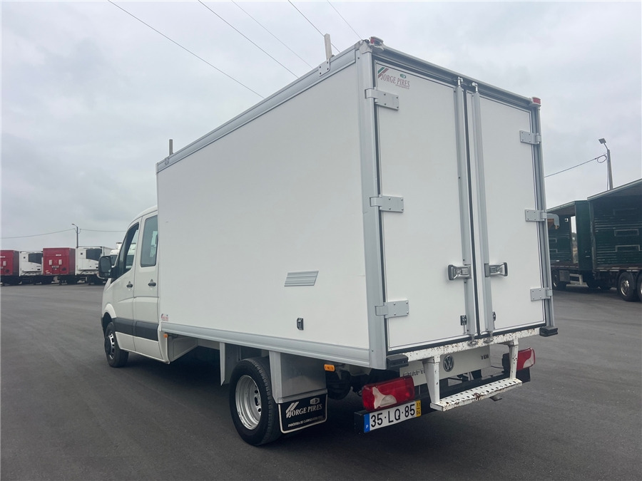 Малотоннажный фургон, Грузопассажирский фургон VOLKSWAGEN CRAFTER: фото 6