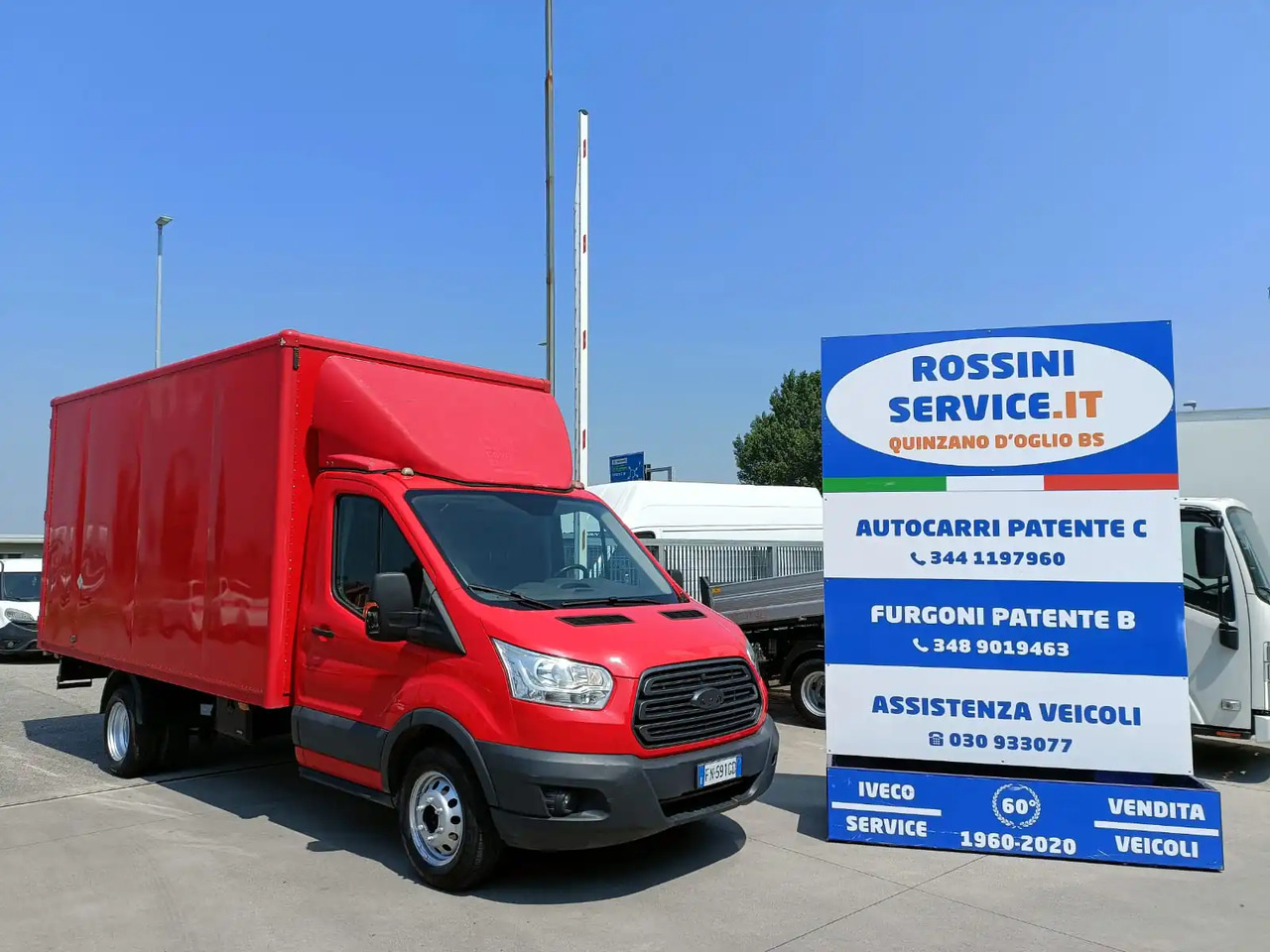 FORD TRANSIT FURGONATO BOX - Малотоннажный фургон: фото 1 FORD TRANSIT FURGONATO BOX - Малотоннажный фургон: фото 1