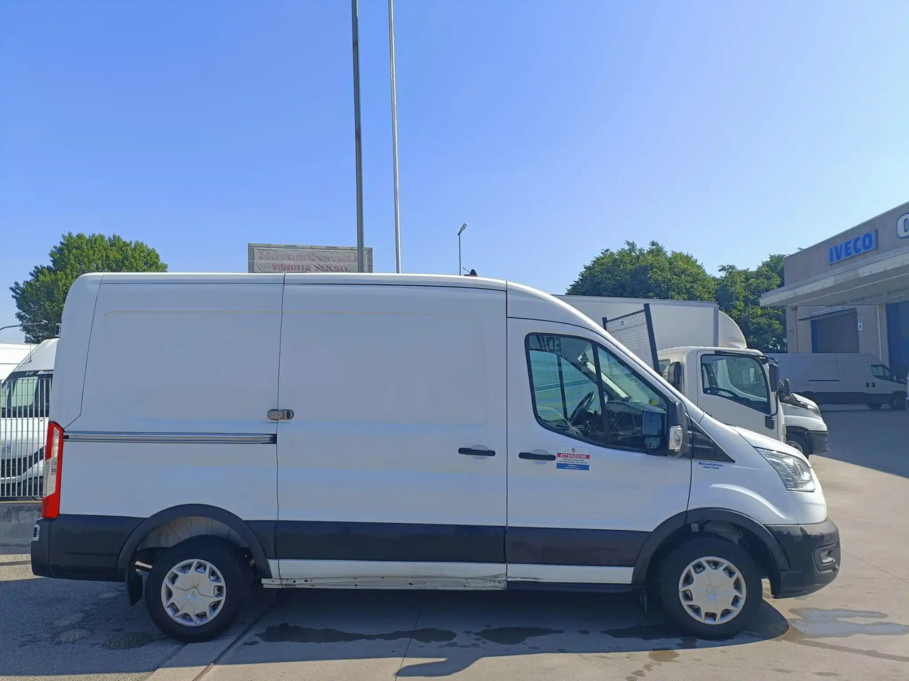 FORD TRANSIT FURGONE STANDARD - Цельнометаллический фургон: фото 3 FORD TRANSIT FURGONE STANDARD - Цельнометаллический фургон: фото 3
