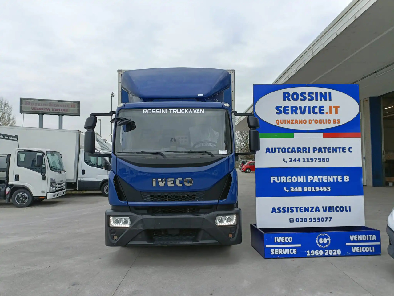 IVECO EUROCARGO 120E22P - Грузовик-шасси: фото 1 IVECO EUROCARGO 120E22P - Грузовик-шасси: фото 1