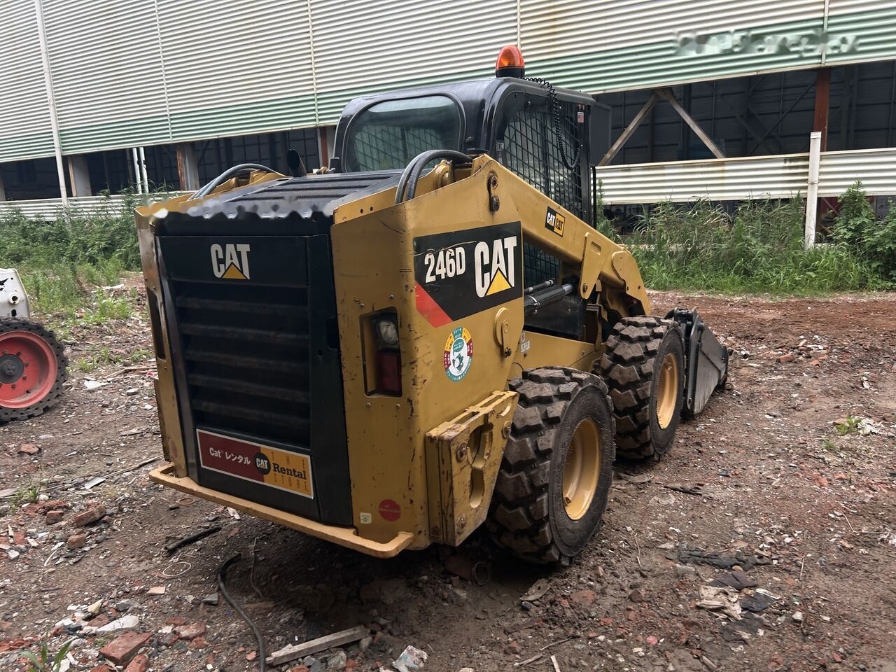 Caterpillar 246D - Мини-погрузчик с бортовым поворотом: фото 3 Caterpillar 246D - Мини-погрузчик с бортовым поворотом: фото 3
