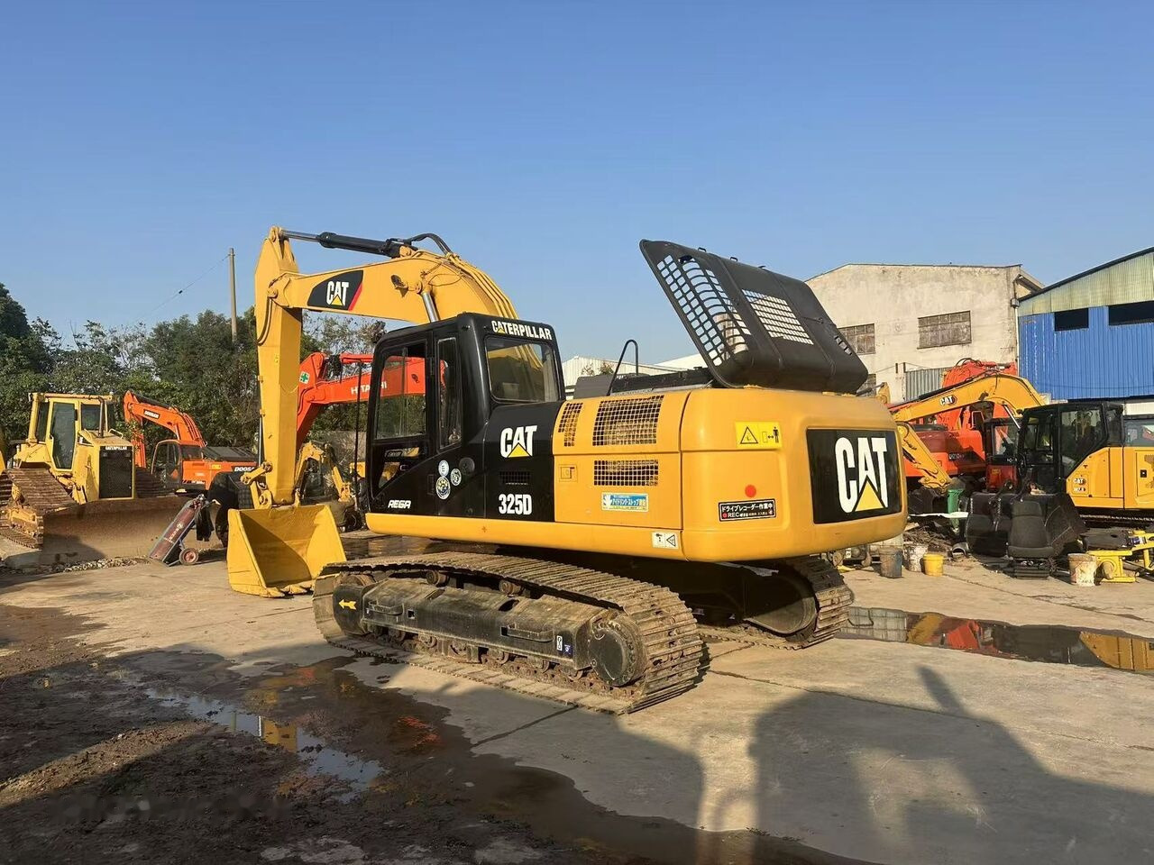 Caterpillar 325D - Гусеничный экскаватор: фото 4 Caterpillar 325D - Гусеничный экскаватор: фото 4