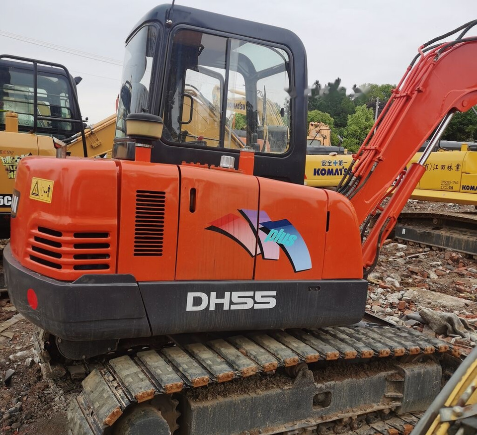 Doosan DH55 - Гусеничный экскаватор: фото 1 Doosan DH55 - Гусеничный экскаватор: фото 1