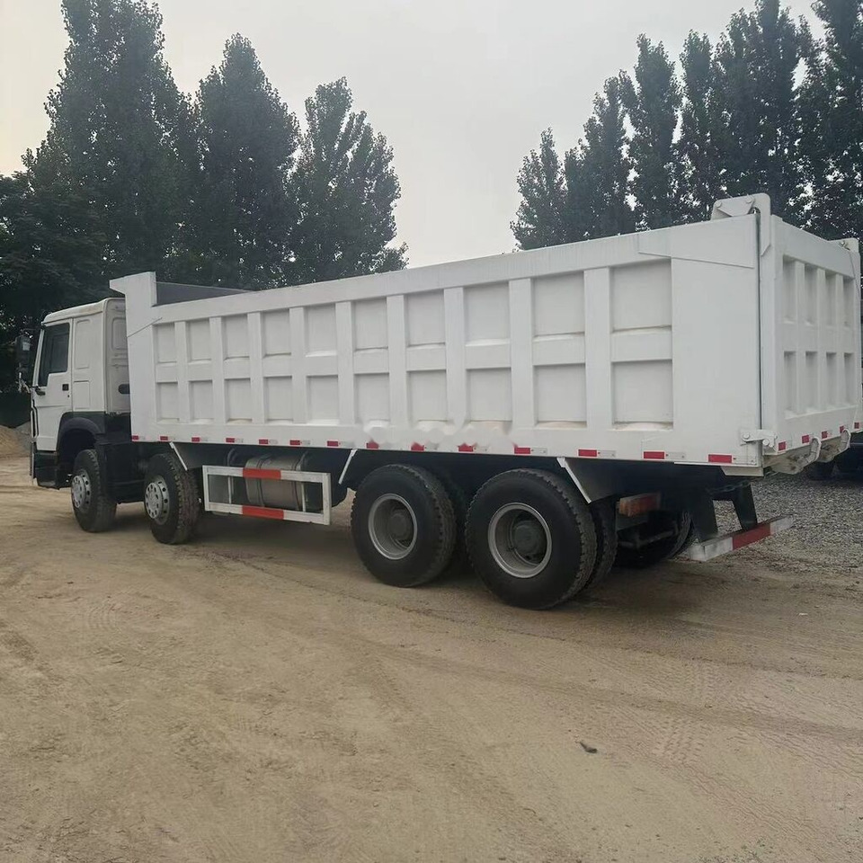 Howo 371 8X4 - Самосвал: фото 1 Howo 371 8X4 - Самосвал: фото 1