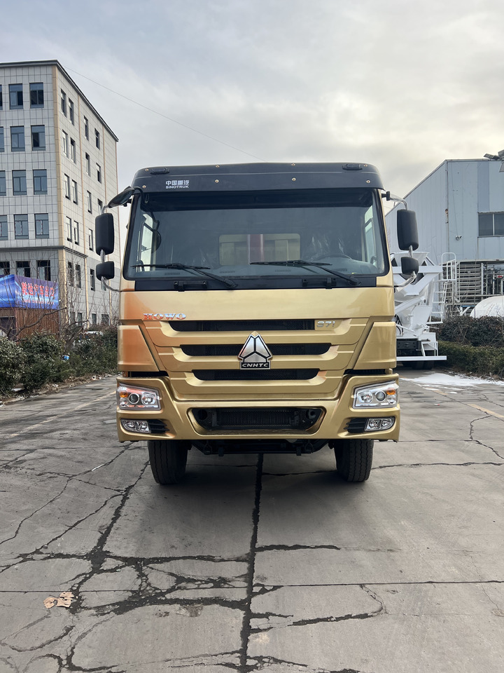 Howo 371 8x4 - Самосвал: фото 1 Howo 371 8x4 - Самосвал: фото 1