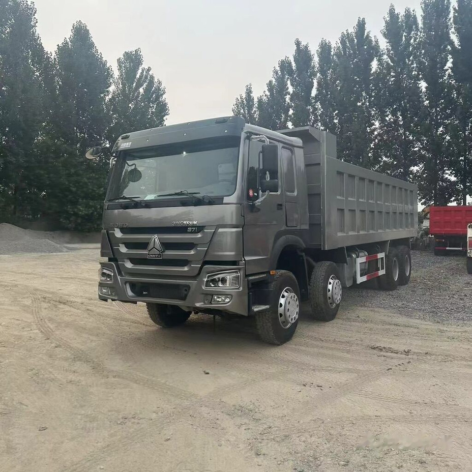 Самосвал Howo 371: фото 9