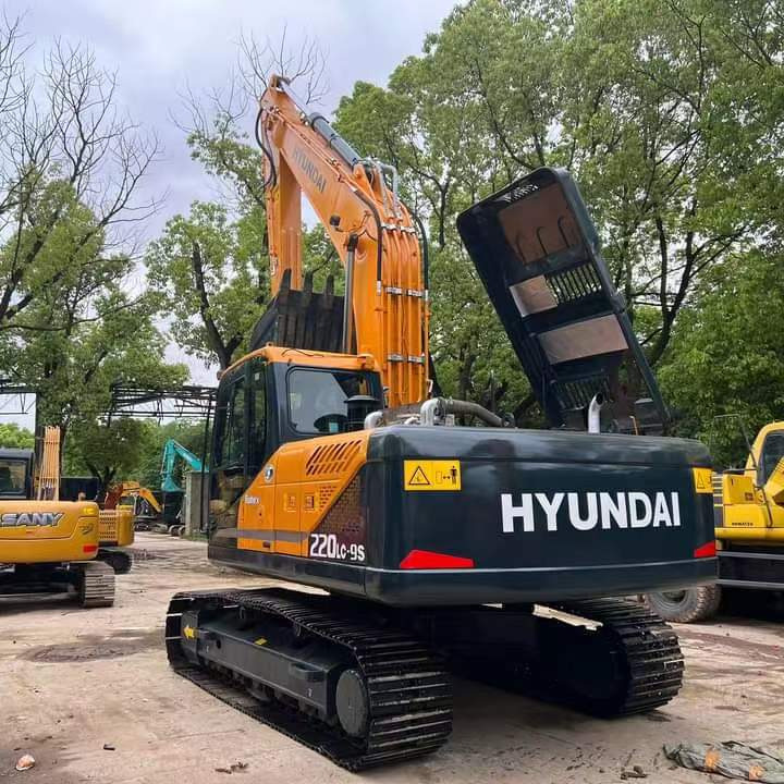 Hyundai Robex 220 LC-9S - Гусеничный экскаватор: фото 4 Hyundai Robex 220 LC-9S - Гусеничный экскаватор: фото 4