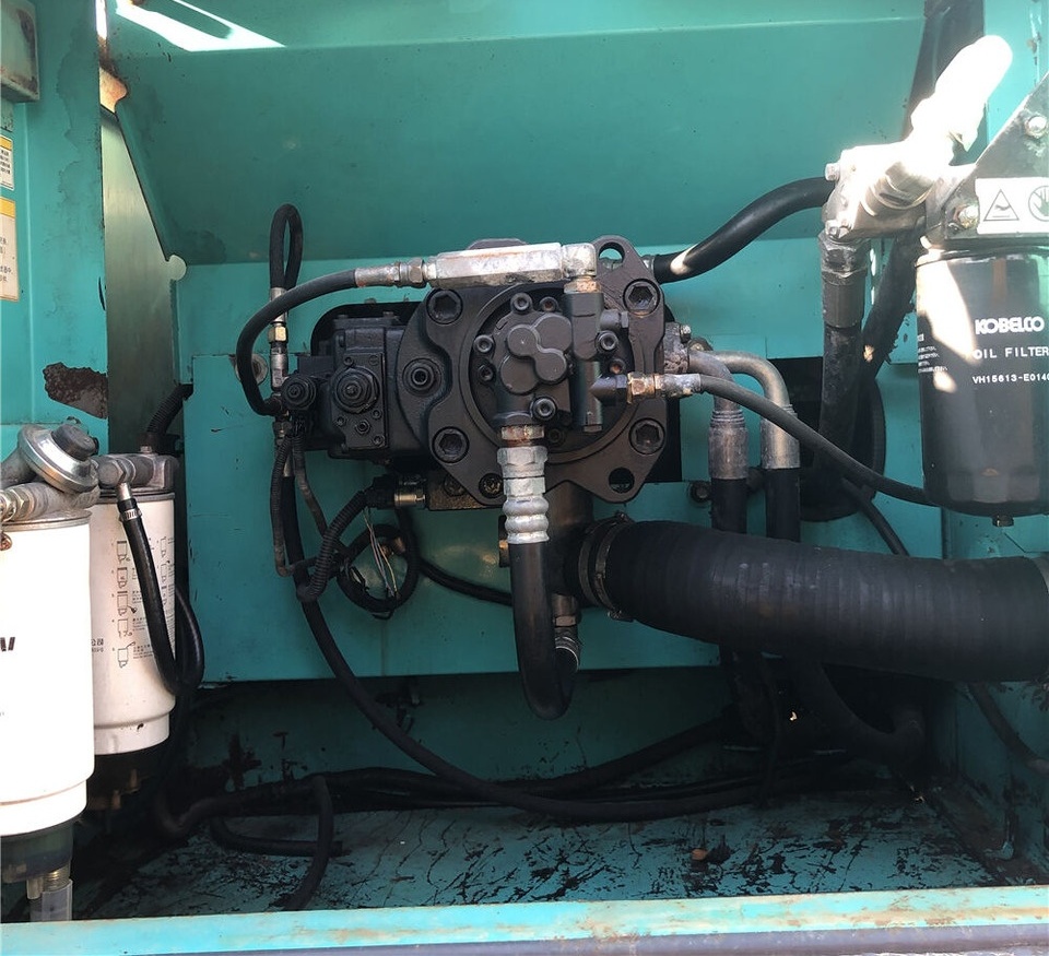 Kobelco SK350D-8 - Гусеничный экскаватор: фото 1 Kobelco SK350D-8 - Гусеничный экскаватор: фото 1