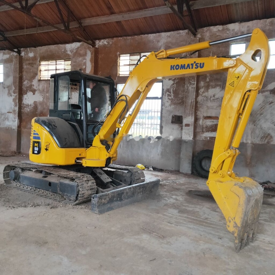 Komatsu PC50MR - Мини-экскаватор: фото 1 Komatsu PC50MR - Мини-экскаватор: фото 1