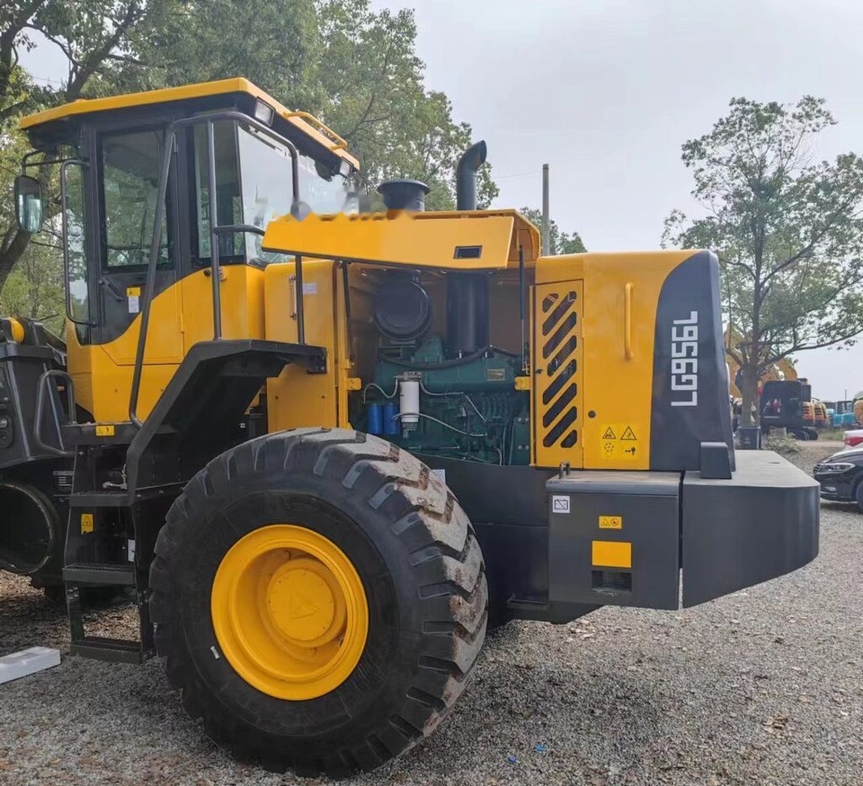 SDLG LG956L - Колёсный погрузчик: фото 2 SDLG LG956L - Колёсный погрузчик: фото 2