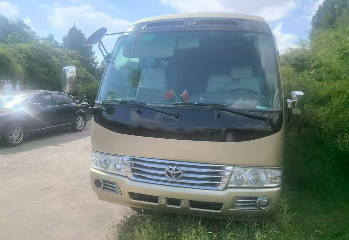 Toyota Coaster - Пригородный автобус: фото 3 Toyota Coaster - Пригородный автобус: фото 3