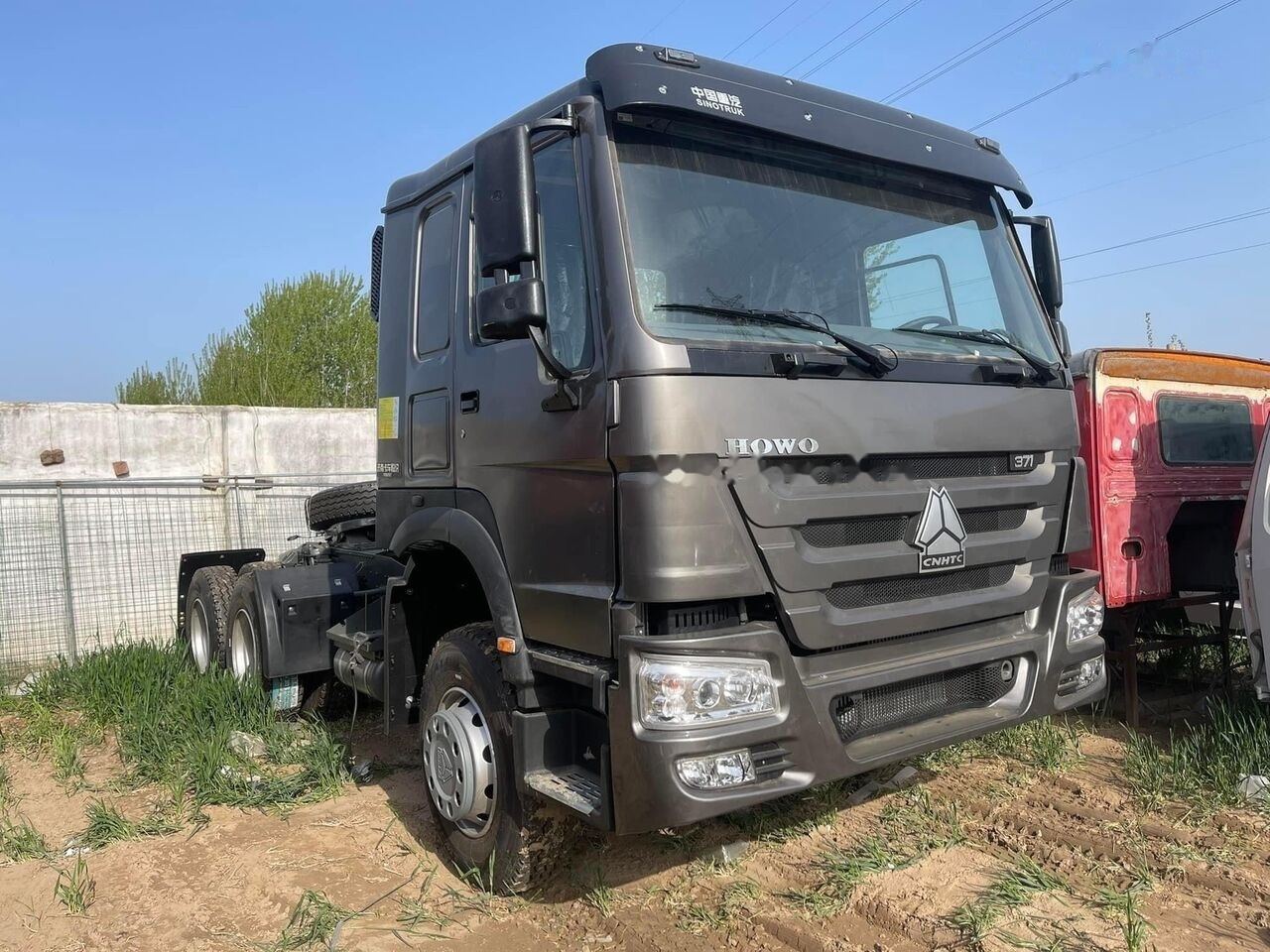 Howo 371 - Тягач: фото 2 Howo 371 - Тягач: фото 2
