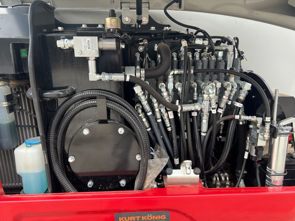 Takeuchi TB 230 V 4 Vollaustattung - Мини-экскаватор: фото 4 Takeuchi TB 230 V 4 Vollaustattung - Мини-экскаватор: фото 4