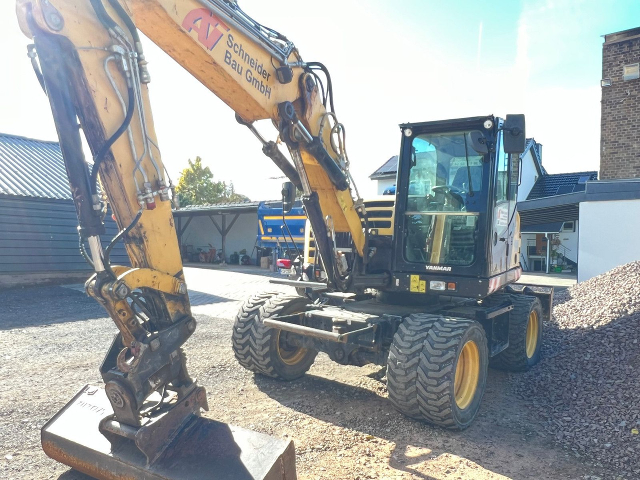 Колёсный экскаватор Yanmar B95 W 3x Löffel u. Hammer: фото 1