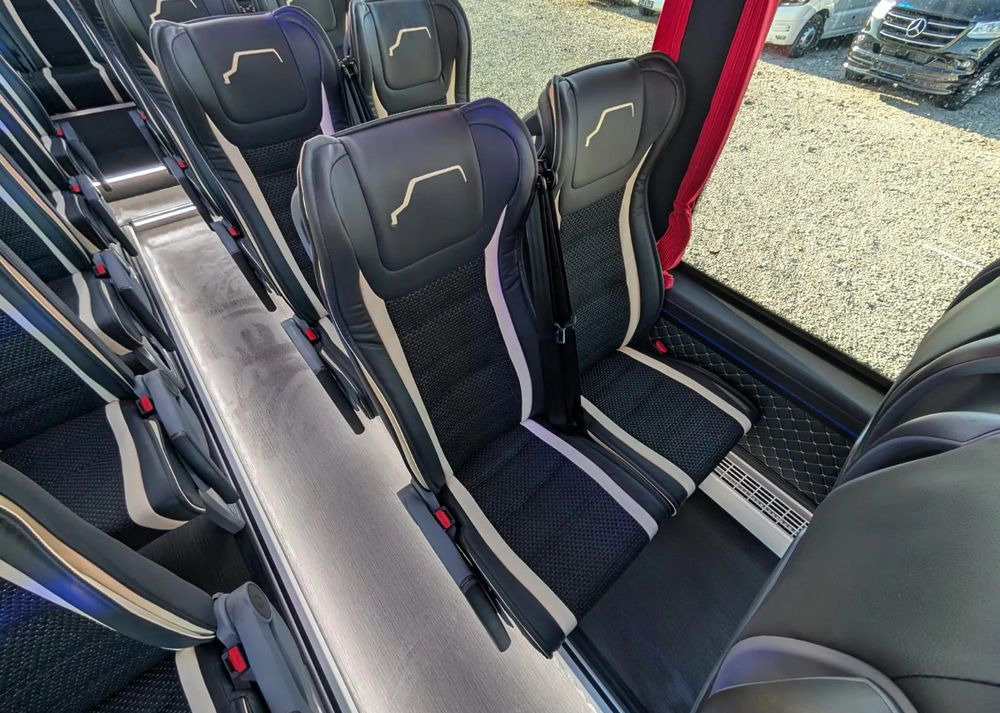 Новый Микроавтобус, Пассажирский фургон MAN TGE 5.160: фото 20 Новый Микроавтобус, Пассажирский фургон MAN TGE 5.160: фото 20