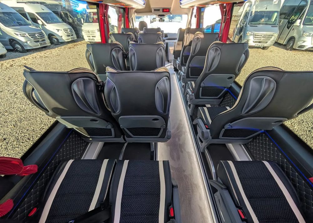 Новый Микроавтобус, Пассажирский фургон MAN TGE 5.160: фото 23 Новый Микроавтобус, Пассажирский фургон MAN TGE 5.160: фото 23