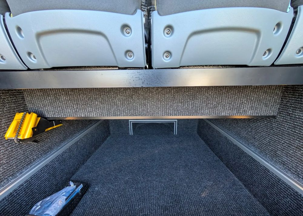 Новый Микроавтобус, Пассажирский фургон Mercedes-Benz Sprinter 517: фото 7 Новый Микроавтобус, Пассажирский фургон Mercedes-Benz Sprinter 517: фото 7