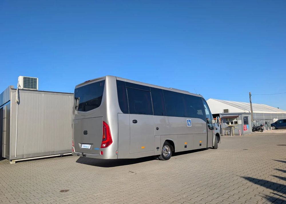 Mercedes-Benz Sprinter 519 - Микроавтобус, Пассажирский фургон: фото 3 Mercedes-Benz Sprinter 519 - Микроавтобус, Пассажирский фургон: фото 3