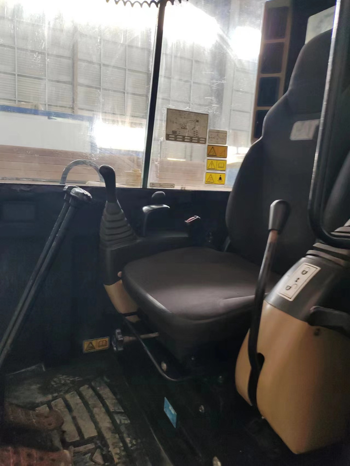 Мини-экскаватор CATERPILLAR 306E2: фото 6