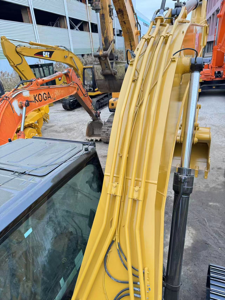 Гусеничный экскаватор CATERPILLAR 320GC: фото 6 Гусеничный экскаватор CATERPILLAR 320GC: фото 6